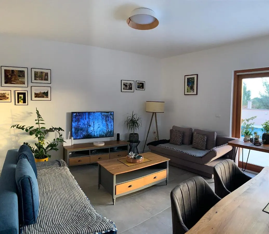 Pine Tree Villa Pakostane Croatia
