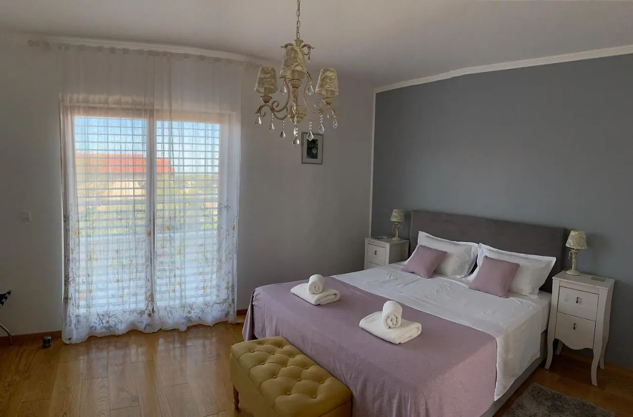 Pine Tree Villa Pakostane