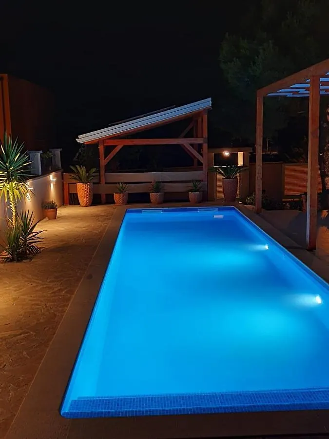 Pine Tree Villa Pakoštane